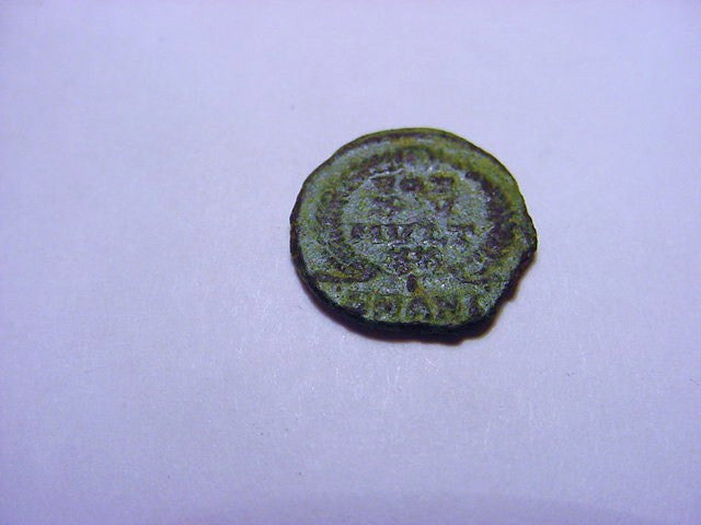 Ancient Roman Theodosius I, 379-395 AD, Bronze Coin AE4.