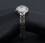 Women's Wrist Watch, Guess, Silver, Water Resistant, Quartz Movement - Roadshow Collectibles